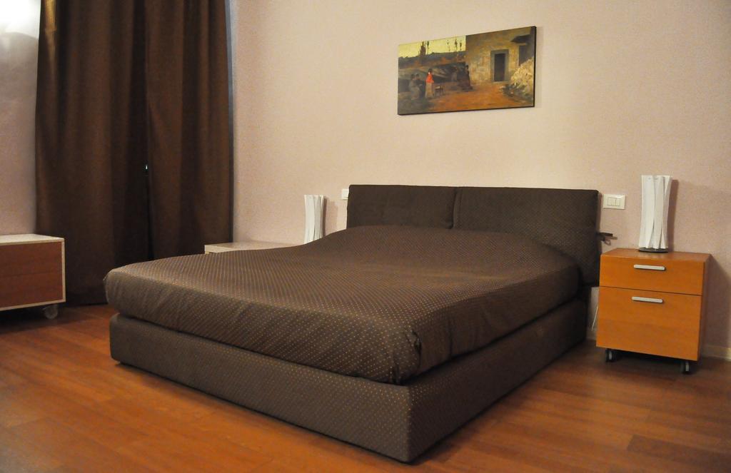 Al Canto Del Cavour Bed & Breakfast 3*