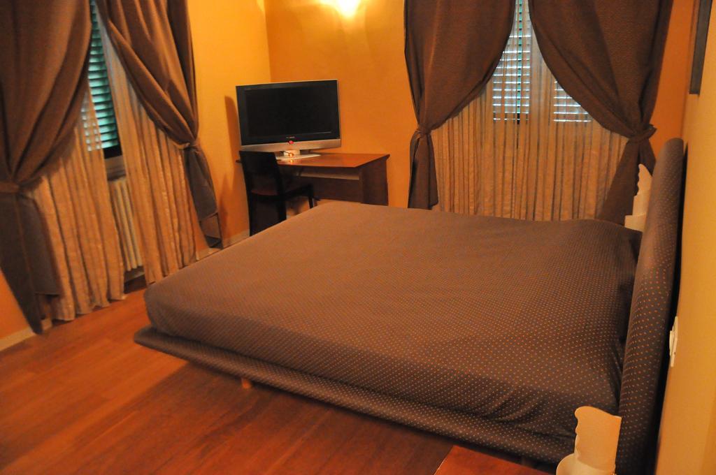 Al Canto Del Cavour Bed & Breakfast Pistoia