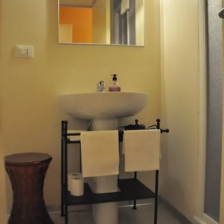 B&B Al Canto Del Cavour Pistoia Exterior foto